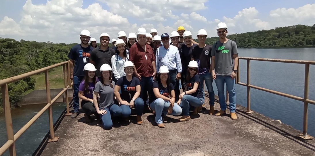Alunos de engenharia civil visitam hidrelétricas de Juba e destacam ...